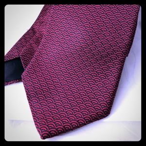 Brooks Brothers 346 silk necktie